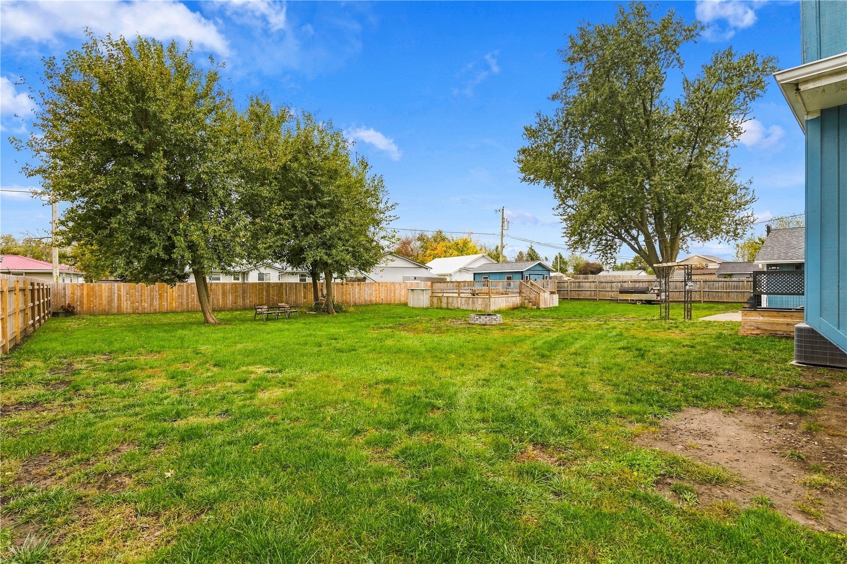23 Drake Drive Palo IA 52324