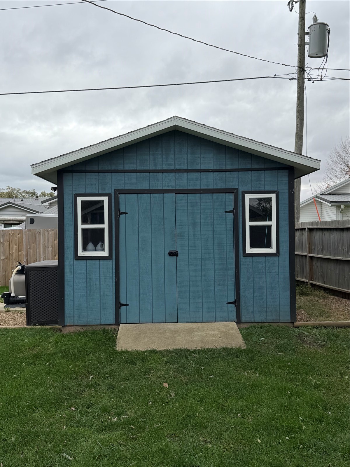 23 Drake Drive Palo IA 52324