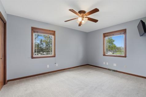 1822 Somerset Drive Marion IA 52302
