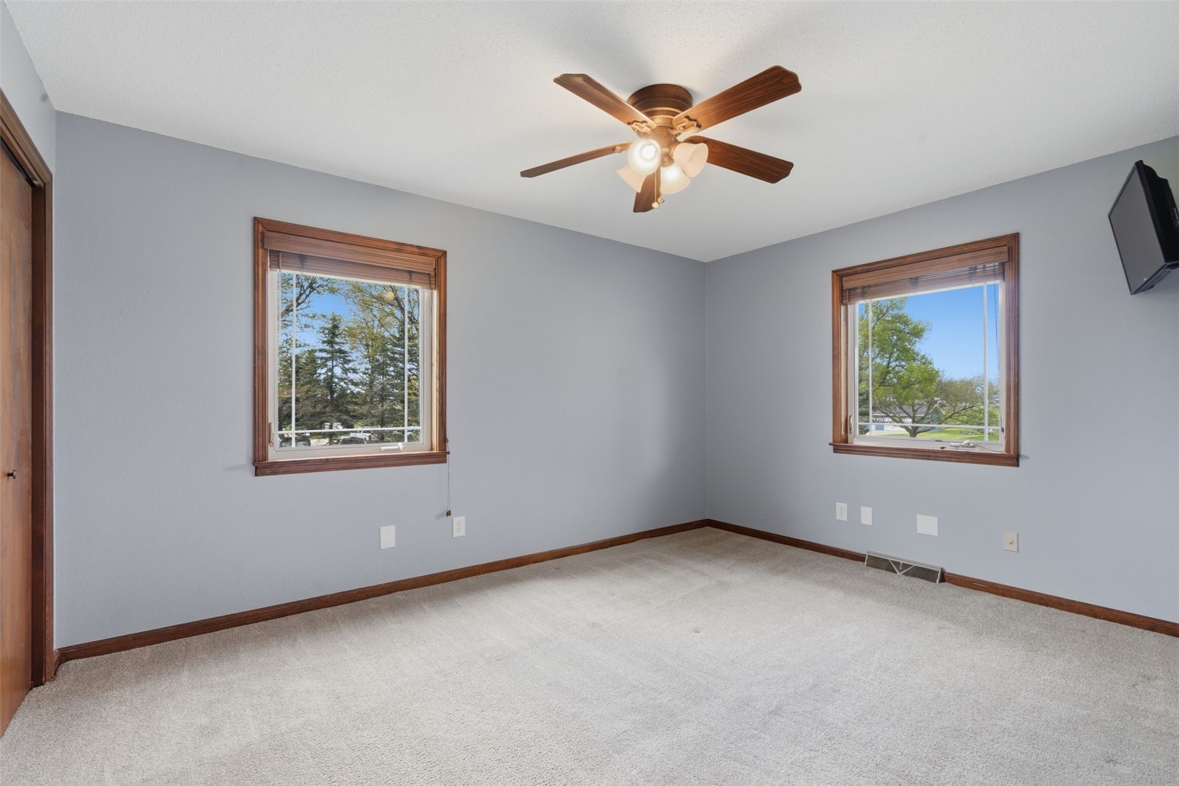 1822 Somerset Drive Marion IA 52302
