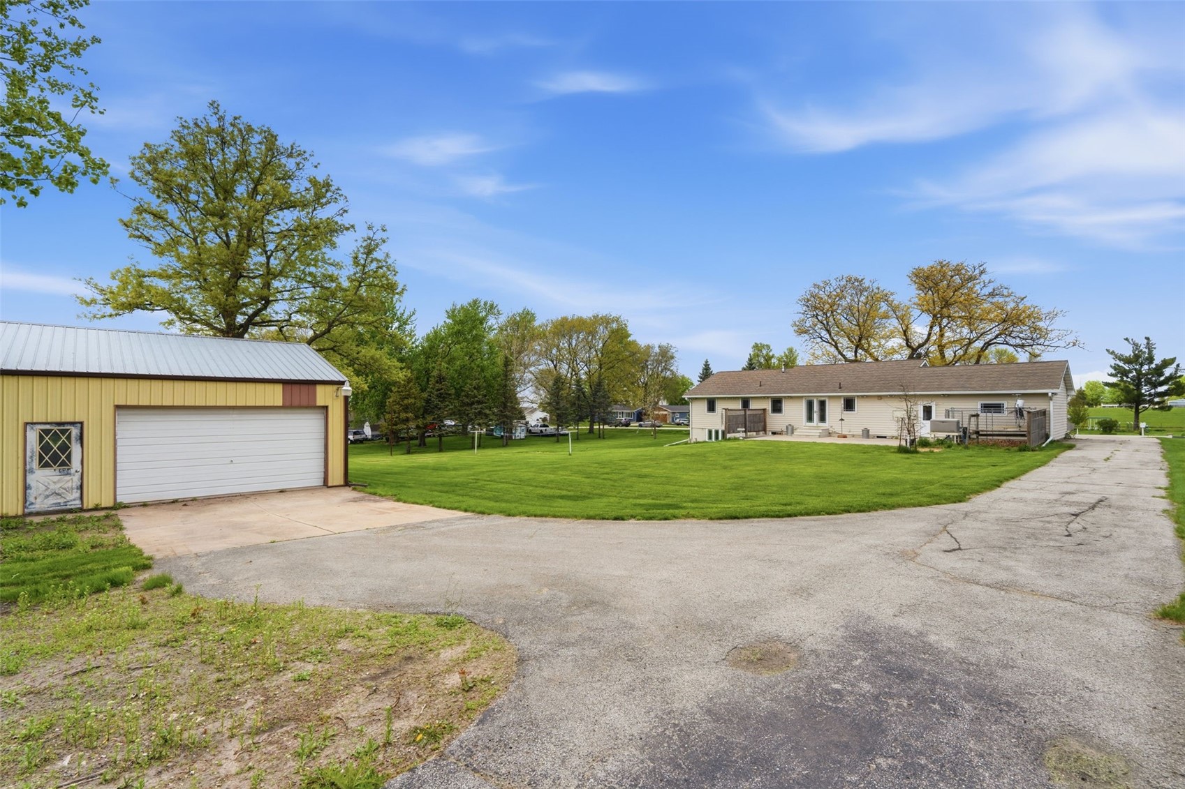 1822 Somerset Drive Marion IA 52302