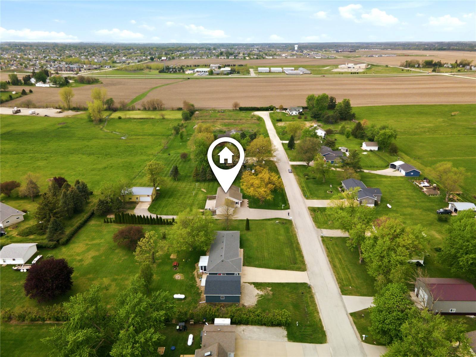 1822 Somerset Drive Marion IA 52302