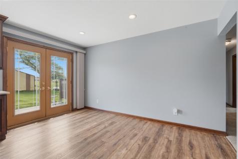 1822 Somerset Drive Marion IA 52302