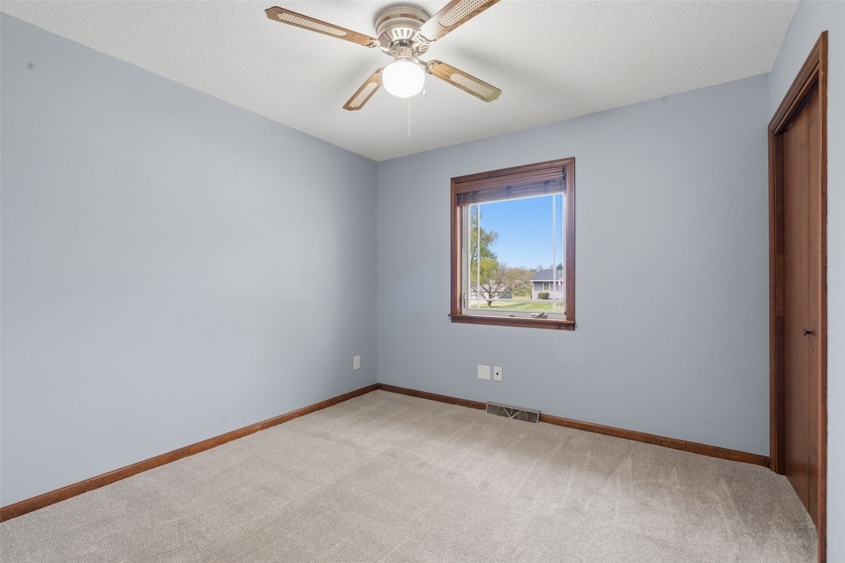 1822 Somerset Drive Marion IA 52302