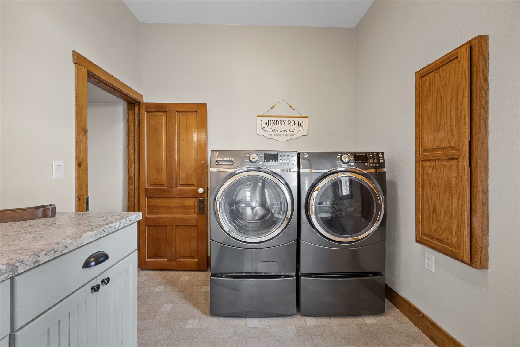 1424 240th Street Tipton IA 52772