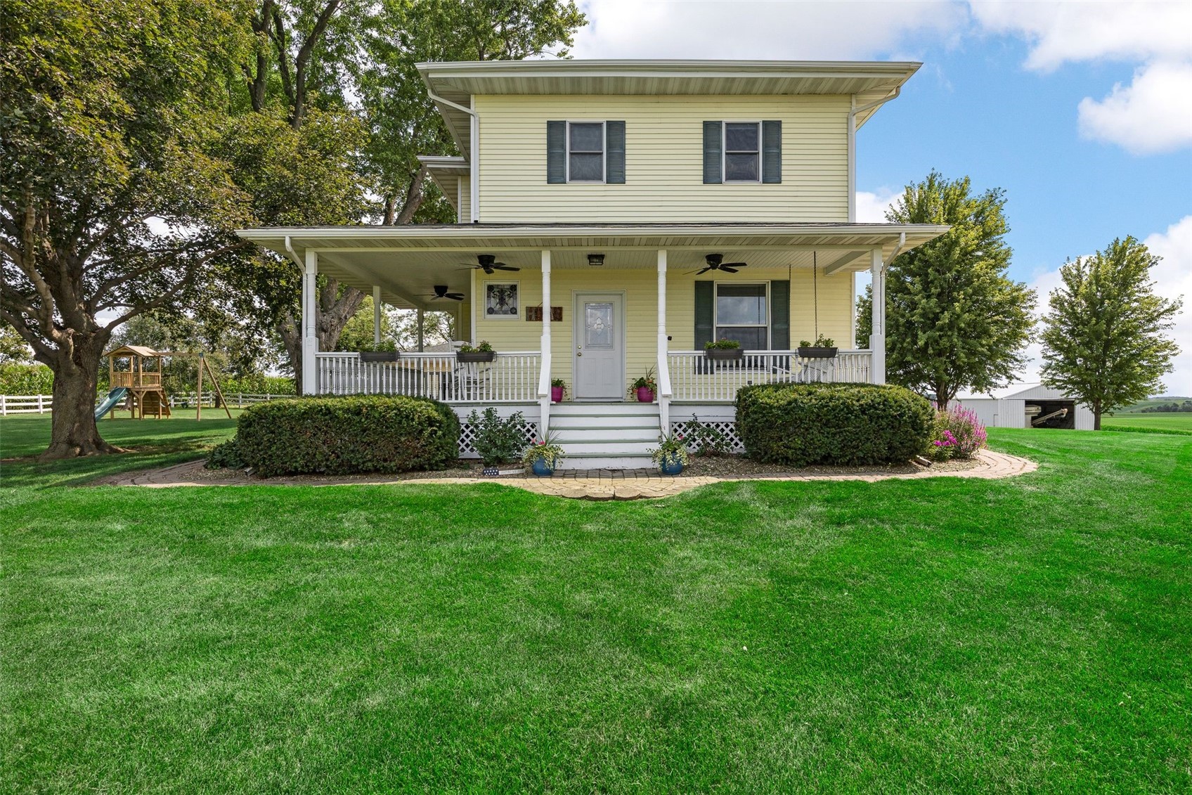 1424 240th Street Tipton IA 52772