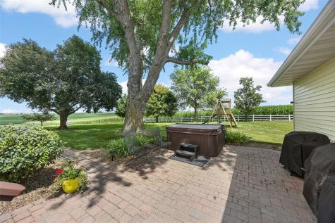 1424 240th Street Tipton IA 52772