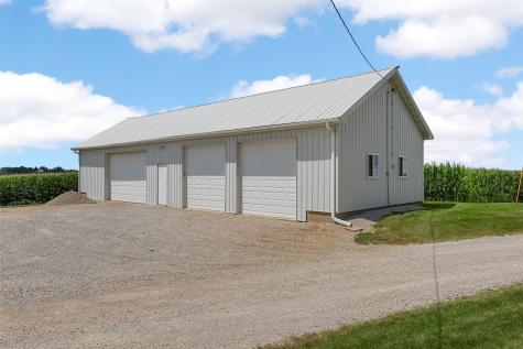 1424 240th Street Tipton IA 52772