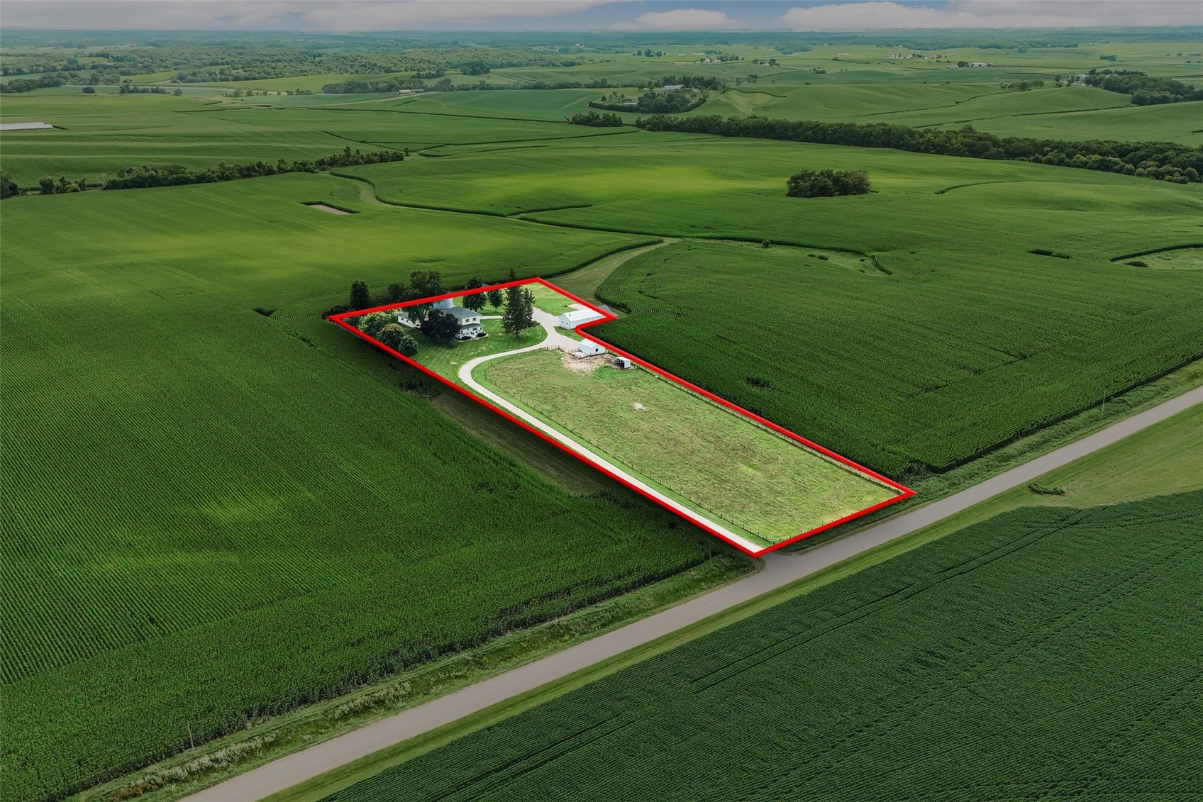 1424 240th Street Tipton IA 52772