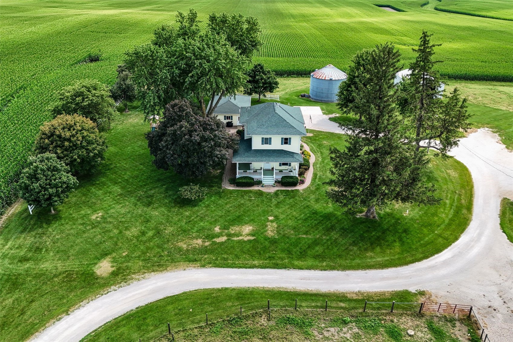 1424 240th Street Tipton IA 52772