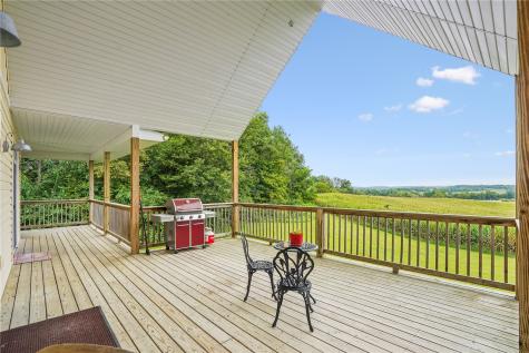5972 33rd Avenue Vinton IA 52349