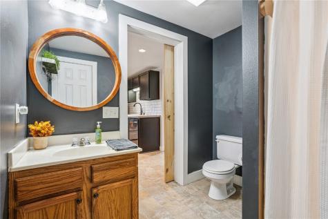 214 E 4th Avenue Lisbon IA 52253