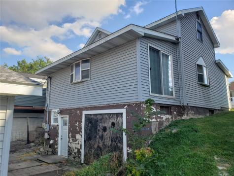 634 16th Avenue SW Cedar Rapids IA 52404