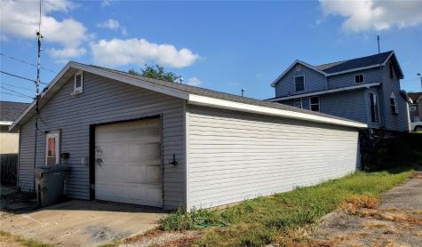 634 16th Avenue SW Cedar Rapids IA 52404