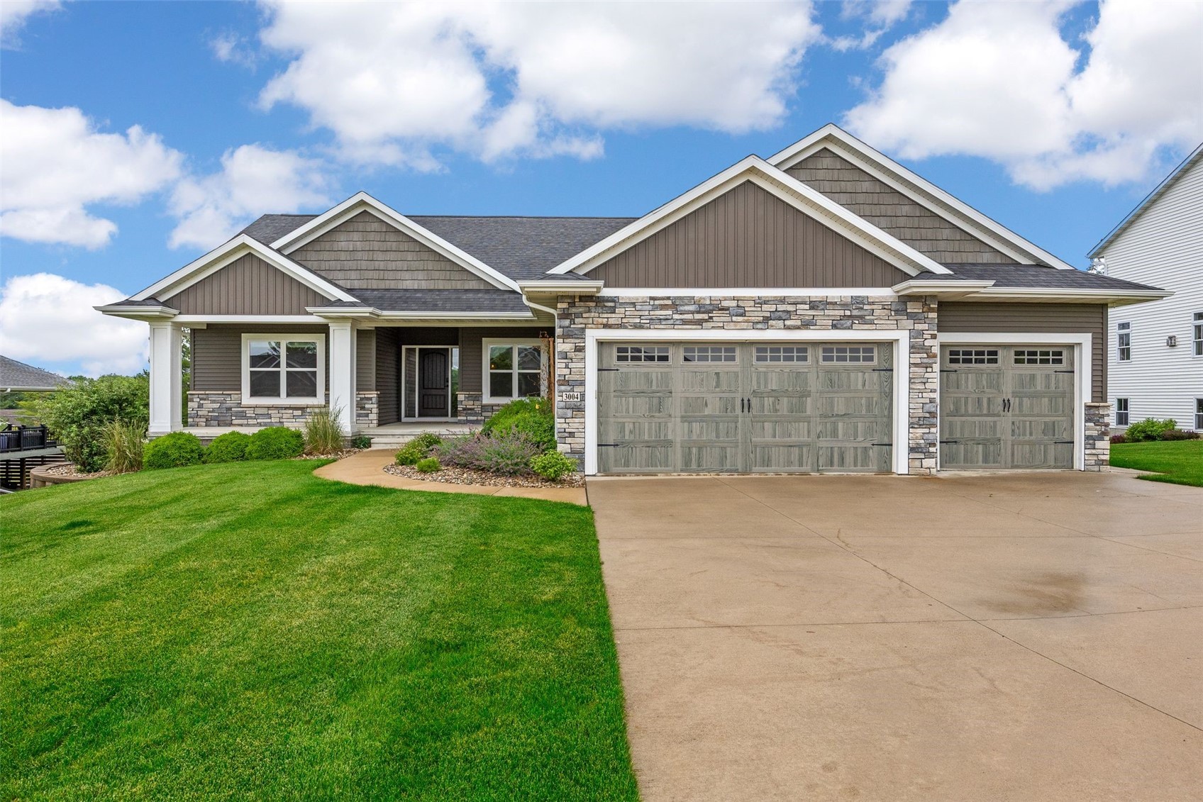 3004 Forrest Meadow Lane Hiawatha IA 52233