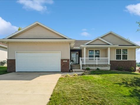 1605 Valentine Drive Marion IA 52302