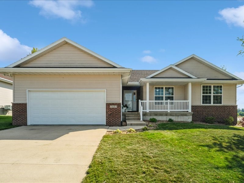1605 Valentine Drive Marion IA 52302