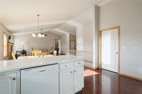 1605 Valentine Drive Marion IA 52302