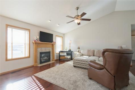 1605 Valentine Drive Marion IA 52302