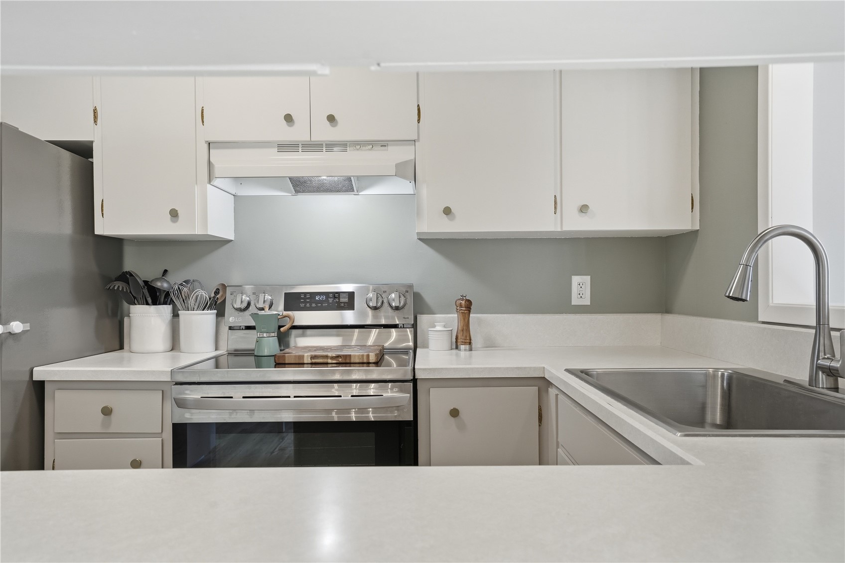2051 Brookland Drive NE Cedar Rapids IA 52402