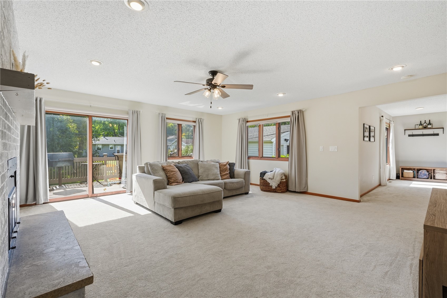 2051 Brookland Drive NE Cedar Rapids IA 52402
