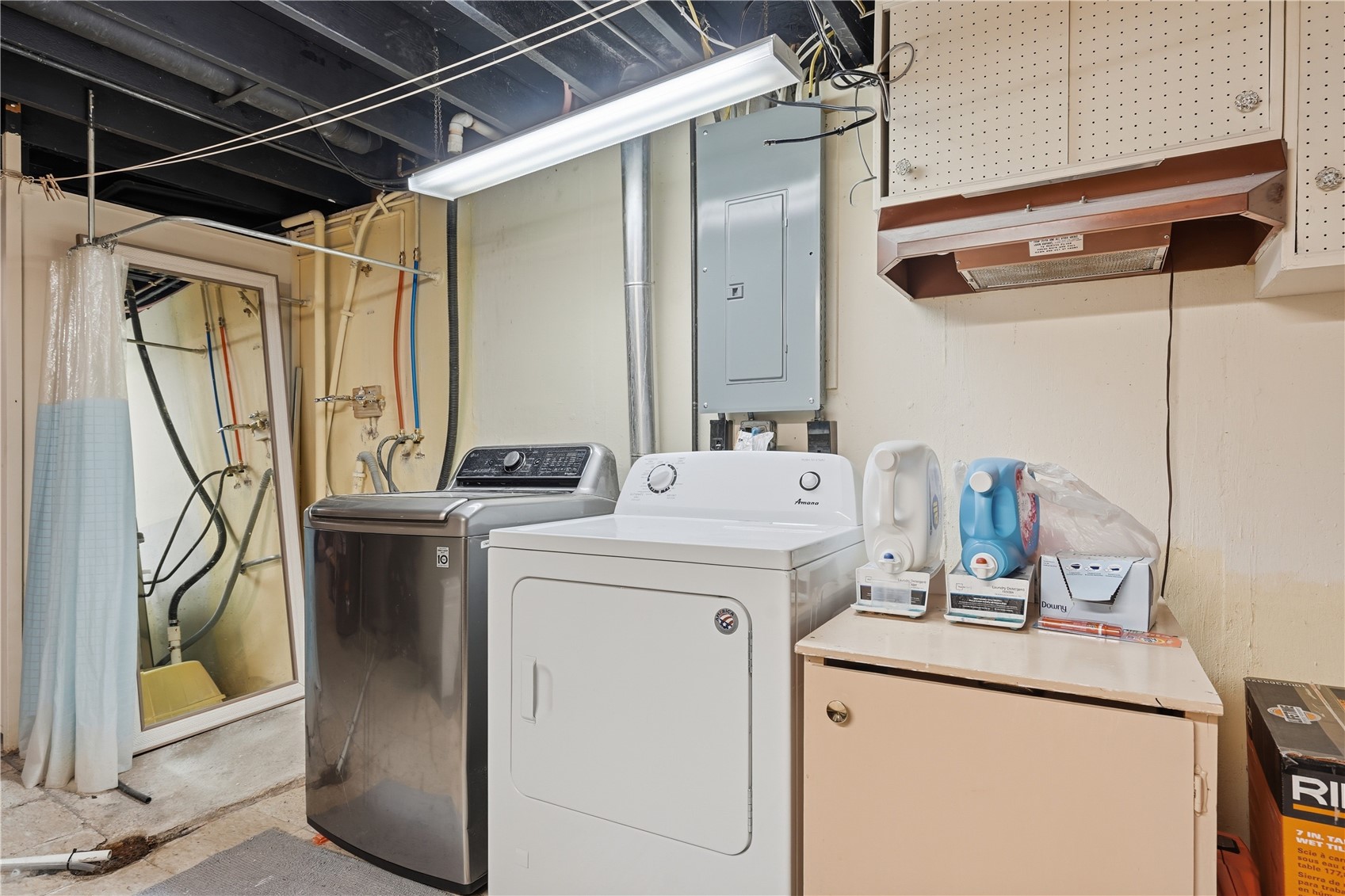 2051 Brookland Drive NE Cedar Rapids IA 52402