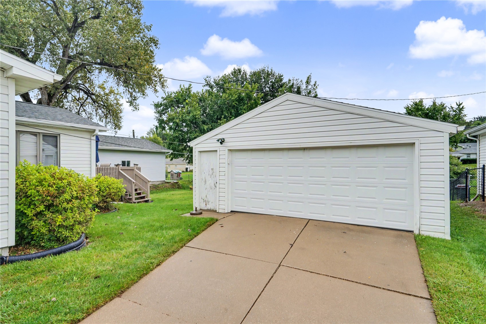 2051 Brookland Drive NE Cedar Rapids IA 52402