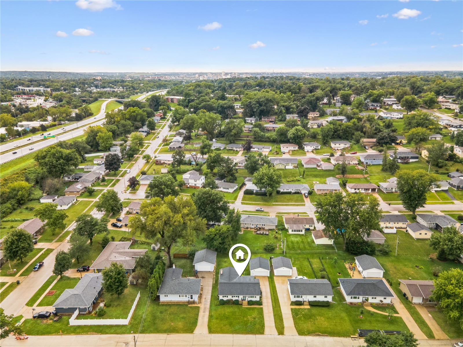 2051 Brookland Drive NE Cedar Rapids IA 52402