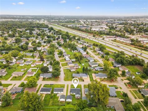 2051 Brookland Drive NE Cedar Rapids IA 52402