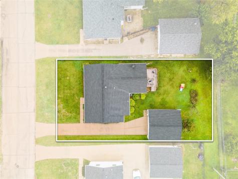 2051 Brookland Drive NE Cedar Rapids IA 52402