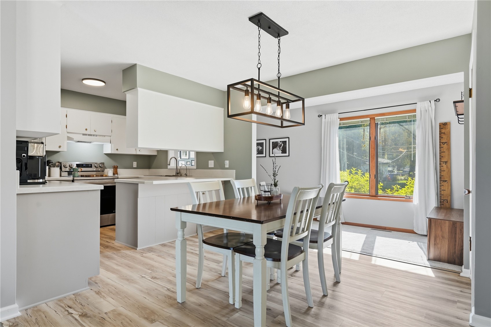 2051 Brookland Drive NE Cedar Rapids IA 52402