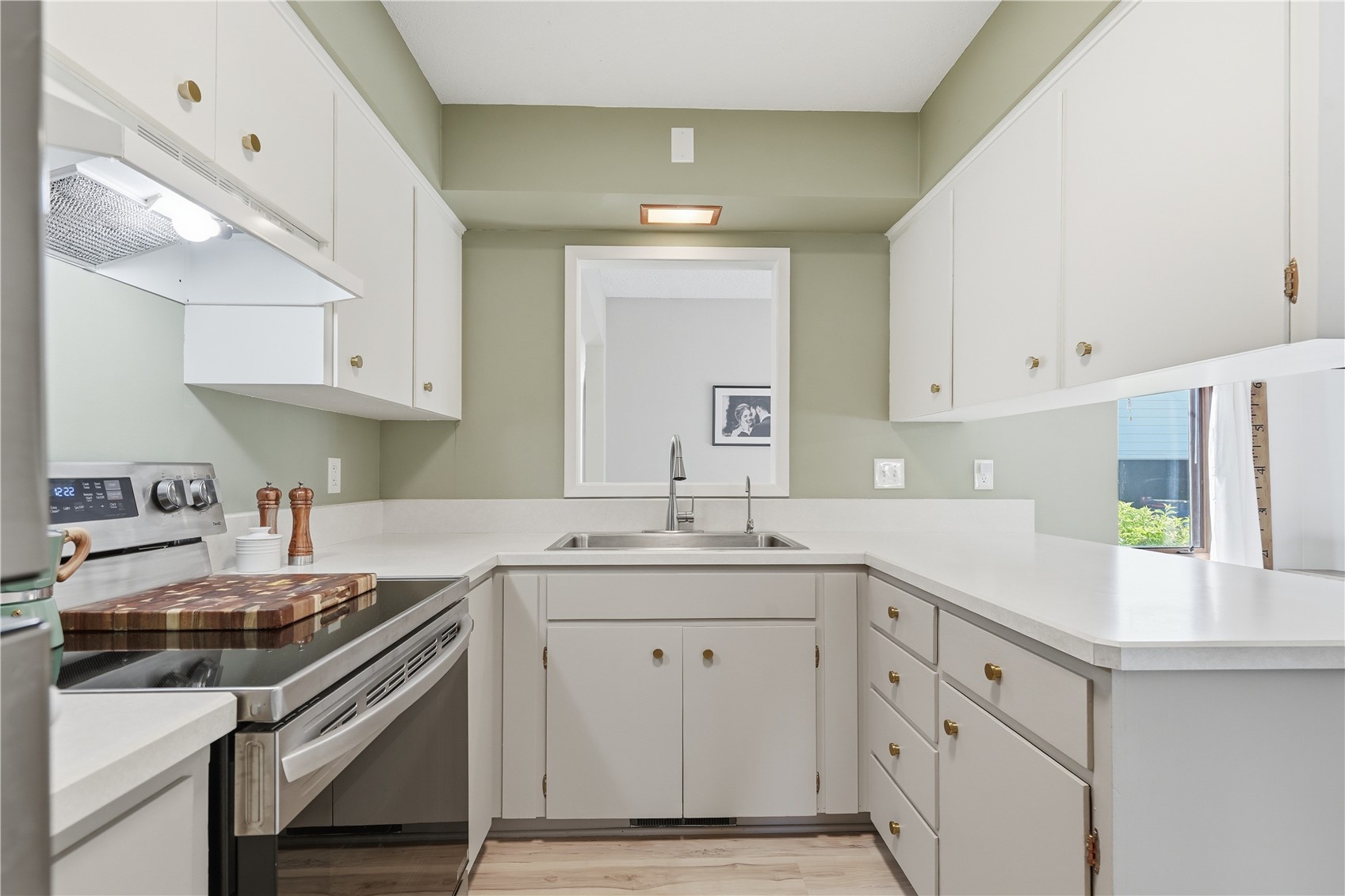 2051 Brookland Drive NE Cedar Rapids IA 52402