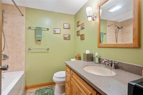 50 Shadow Lane Lisbon IA 52253