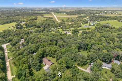50 Shadow Lane Lisbon IA 52253