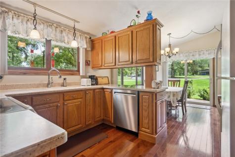 50 Shadow Lane Lisbon IA 52253