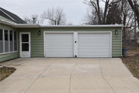700 25th Street NE Cedar Rapids IA 52402