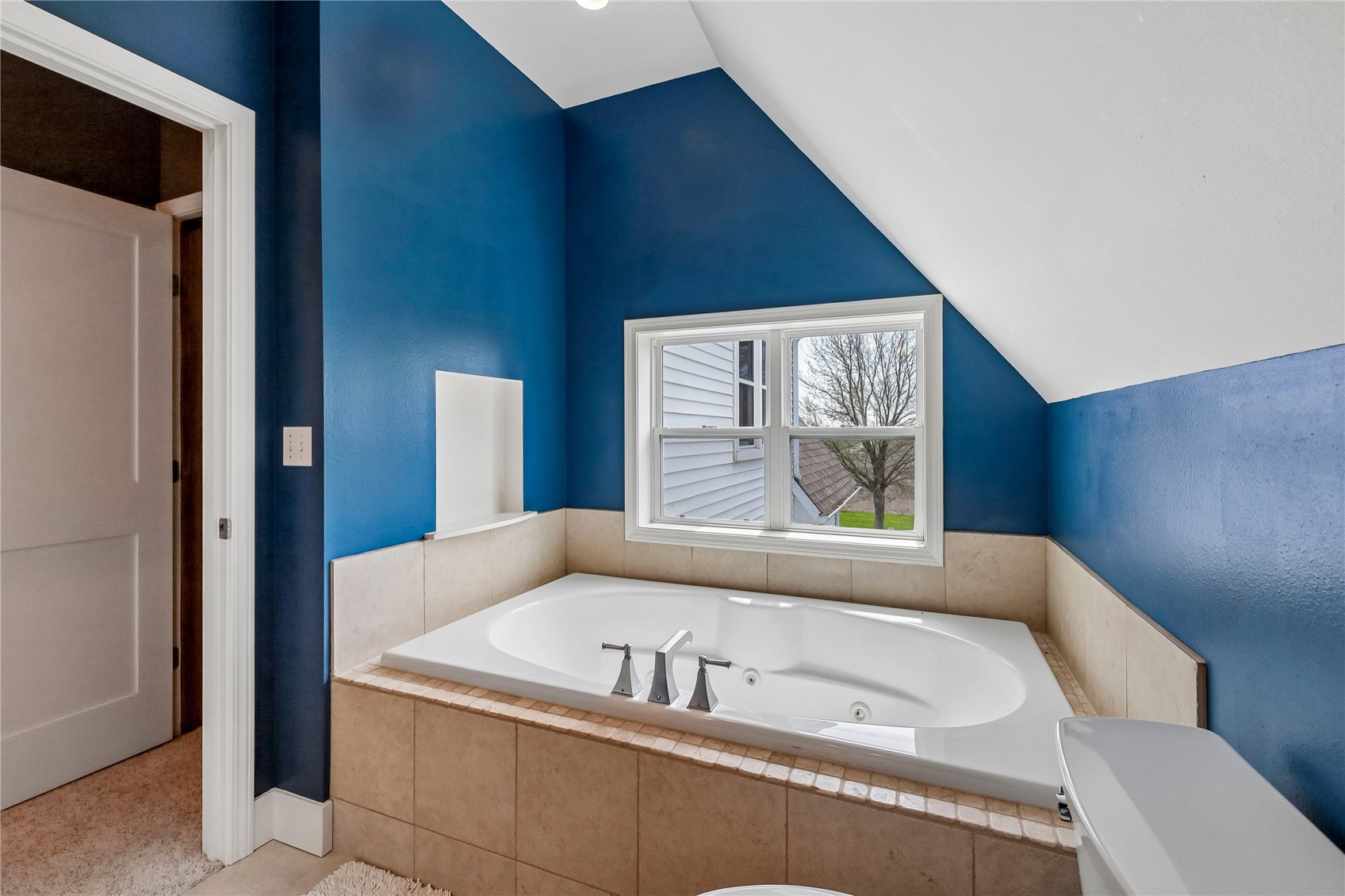 7083 18th Avenue Van Horne IA 52346