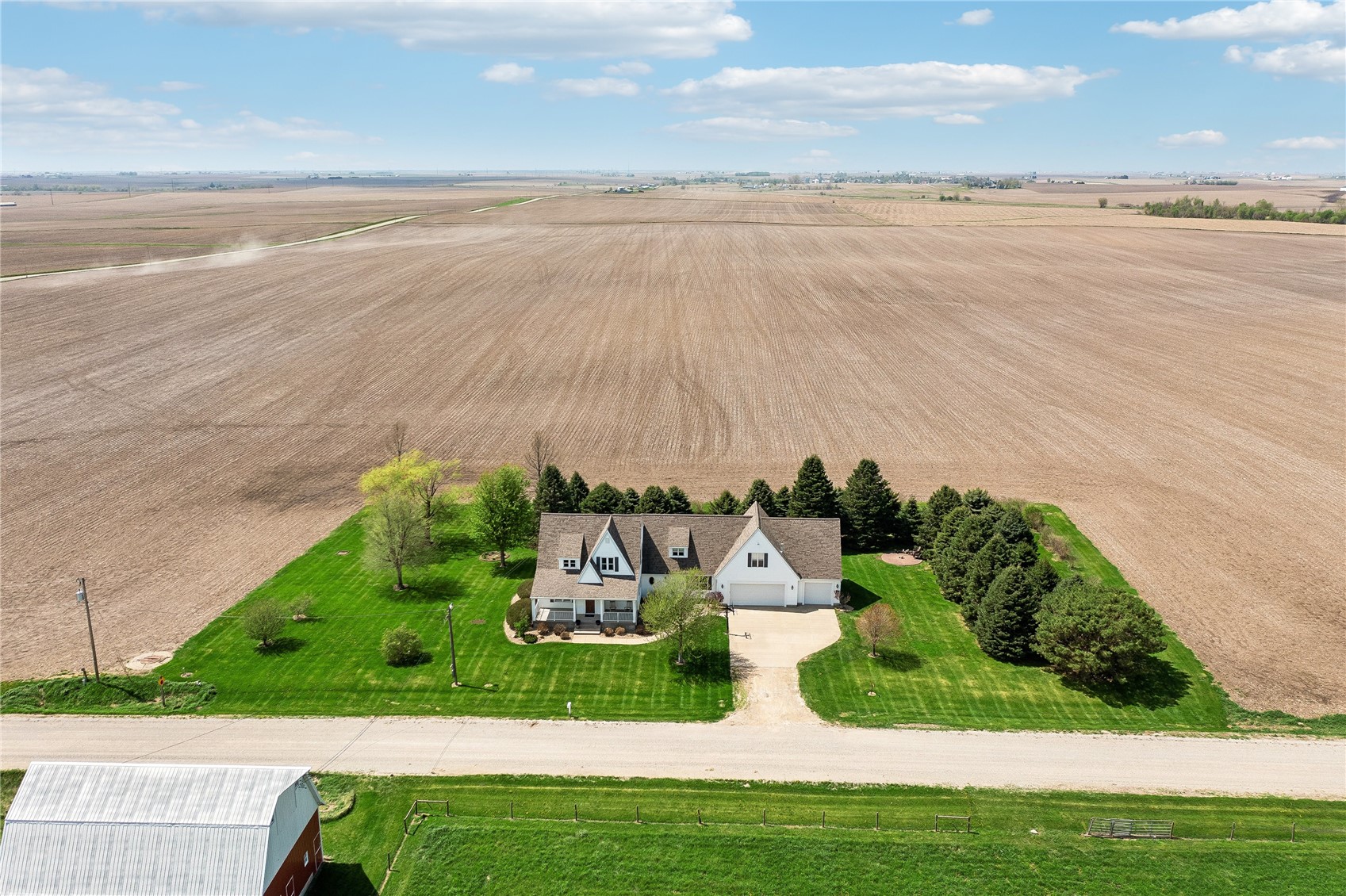 7083 18th Avenue Van Horne IA 52346