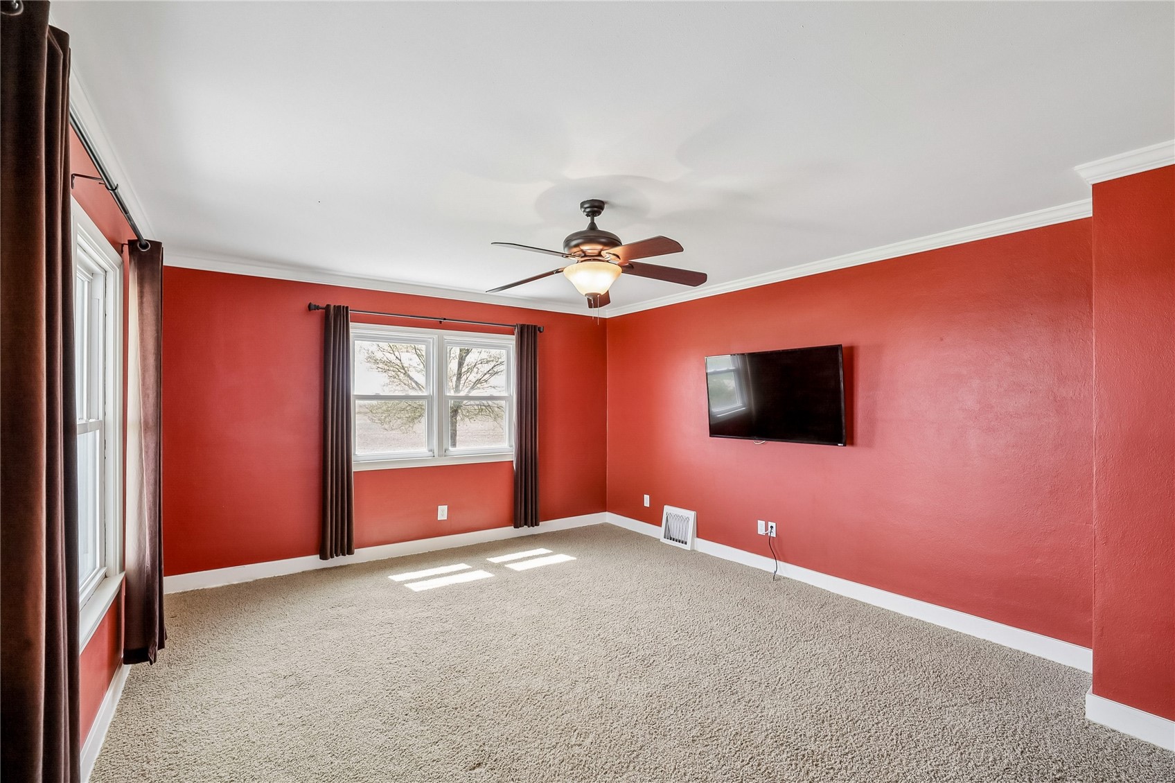 7083 18th Avenue Van Horne IA 52346