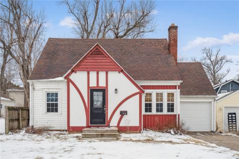 198 Forest Drive SE Cedar Rapids IA 52403