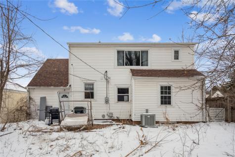 198 Forest Drive SE Cedar Rapids IA 52403