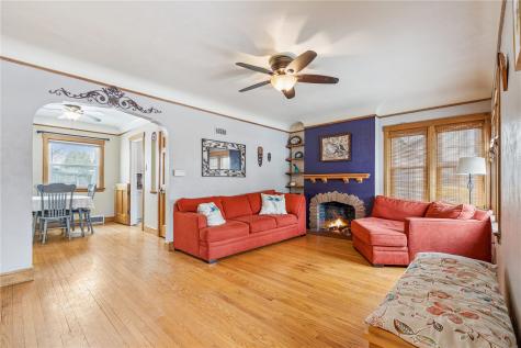 198 Forest Drive SE Cedar Rapids IA 52403
