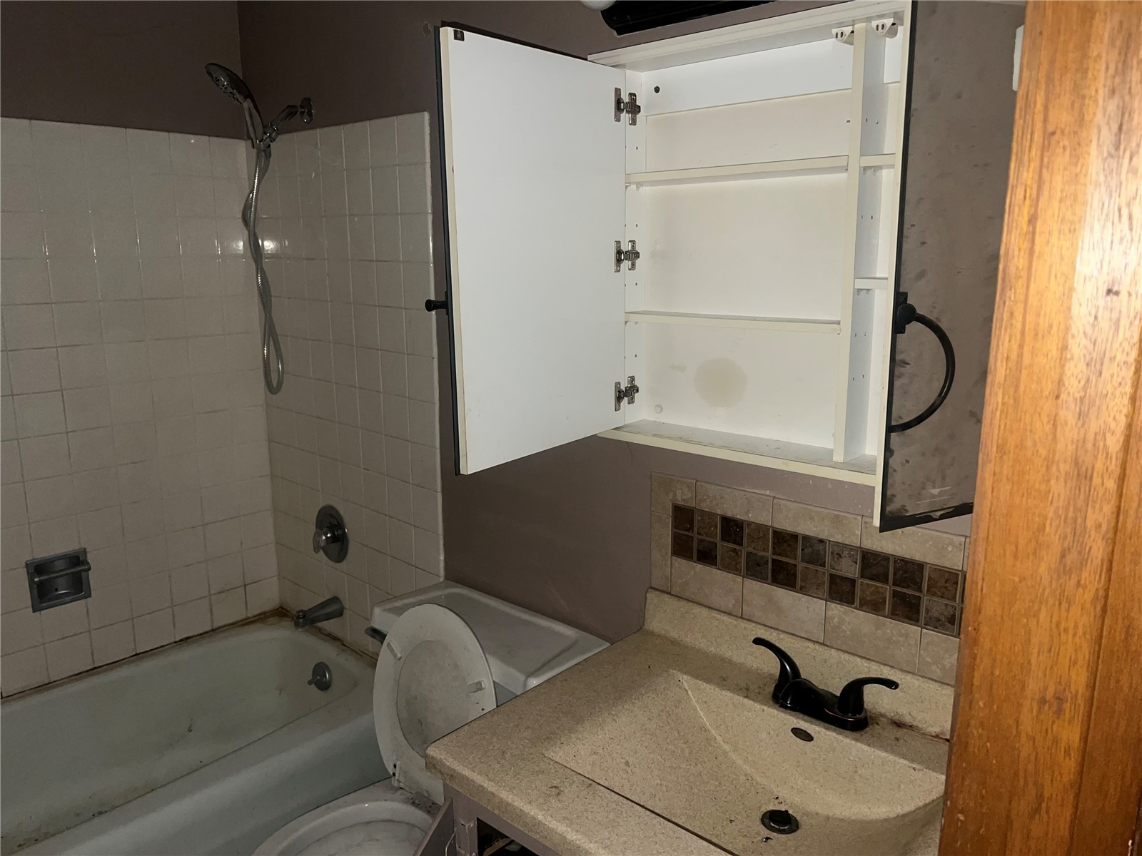 204 Wisconsin Street Cincinnati IA 52549
