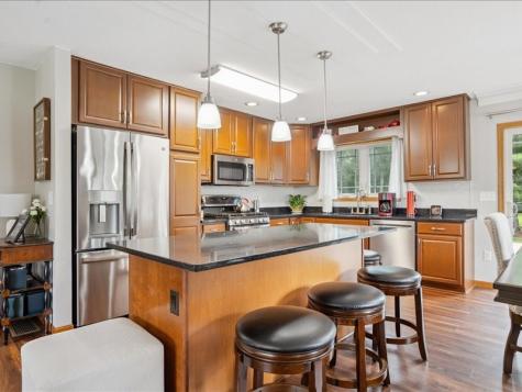 8050 Jandel Court Toddville IA 52341