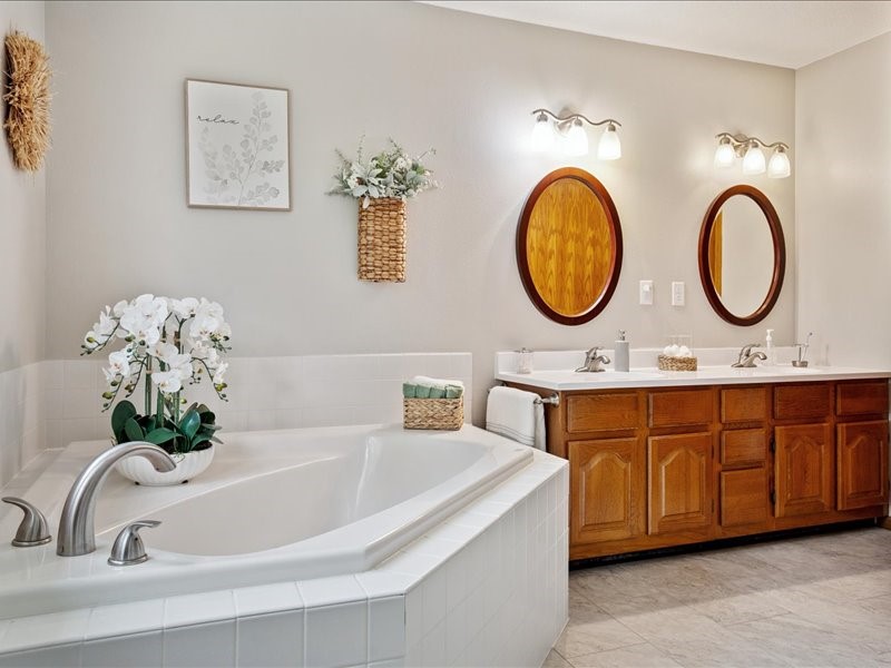 8050 Jandel Court Toddville IA 52341