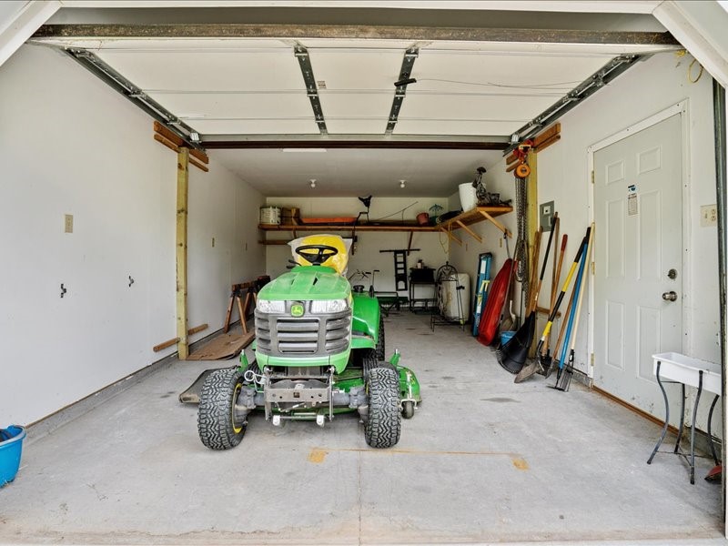 8050 Jandel Court Toddville IA 52341