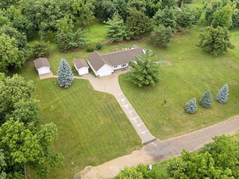 8050 Jandel Court Toddville IA 52341