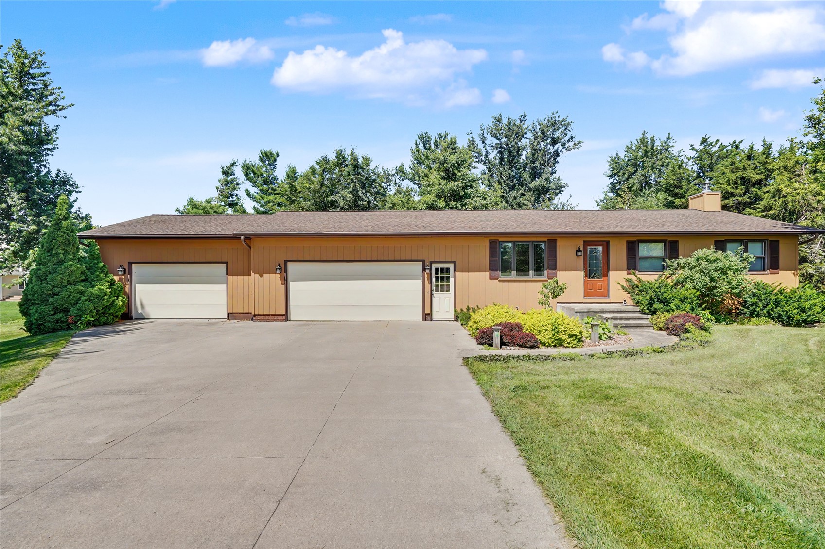 5304 Smithland Drive Marion IA 52302