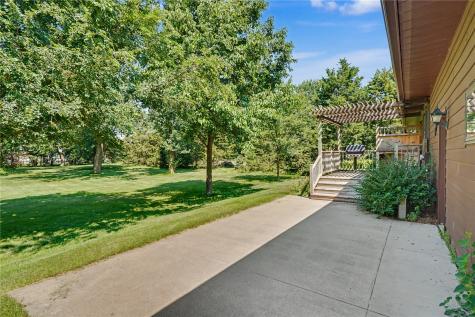5304 Smithland Drive Marion IA 52302
