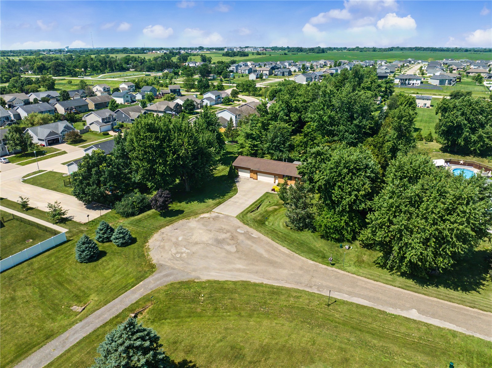 5304 Smithland Drive Marion IA 52302